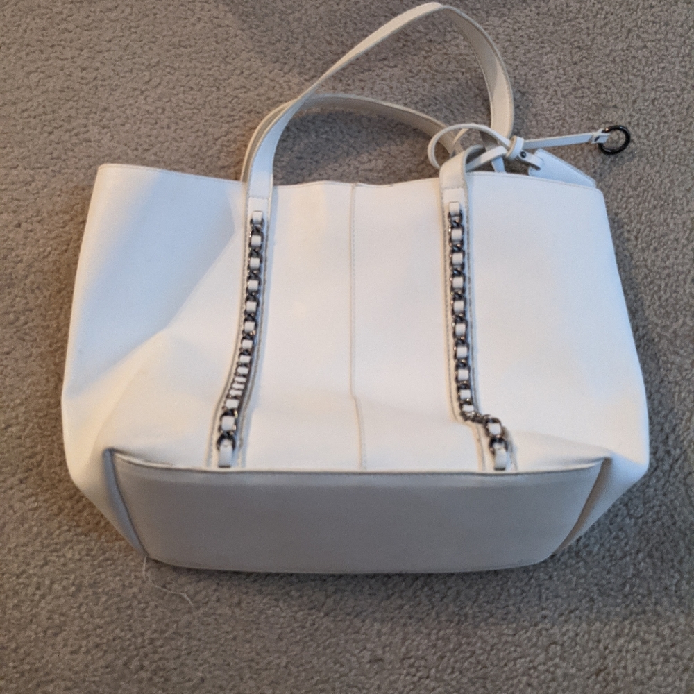 White Tote Bag with matching Wristlet